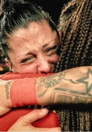 Its-All-Over-The-Kiss-That-Changed-Spanish-Football-จูบที่พลิกฟุตบอลสเปน-2024-187x269